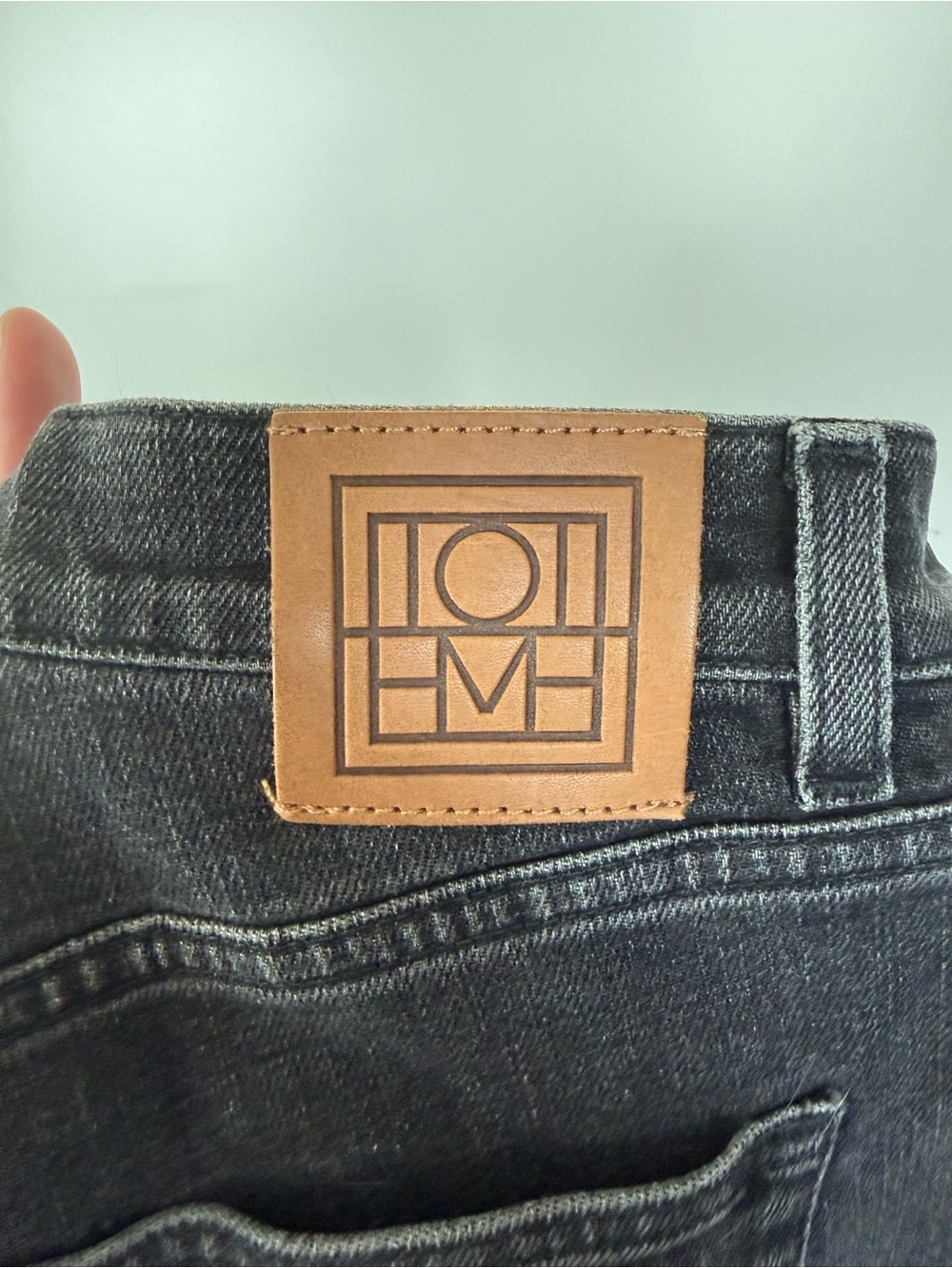 Toteme Twisted Seam Jeans in Denim Grey - Picture 4 of 6